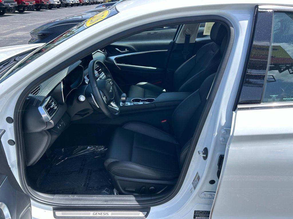 Used 2026 Genesis G70 2.5T RWD image 14