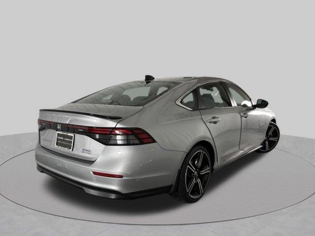 Used 2023 Honda Accord Sport image 7