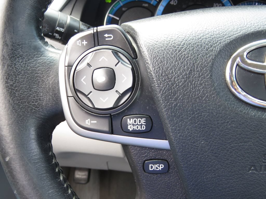 Used 2014 Toyota Camry XLE w/ Leather Package FWD image 21
