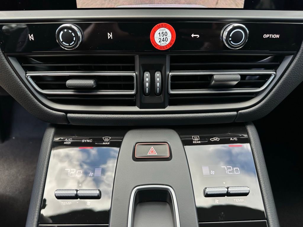 Used 2026 Porsche Macan S image 30