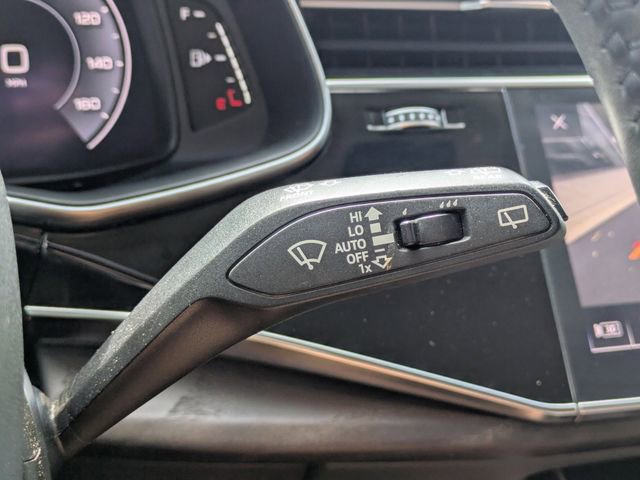 Used 2020 Audi Q8 Premium Plus w/ Premium Plus Package AWD/4WD image 30