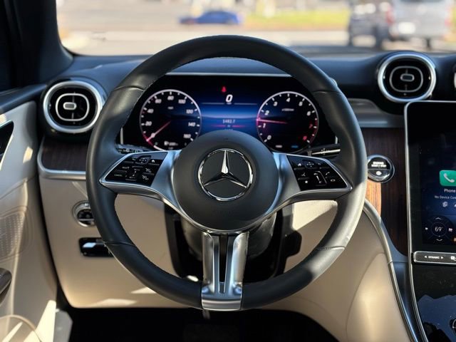 Used 2026 Mercedes-Benz GLC 300 4MATIC image 28