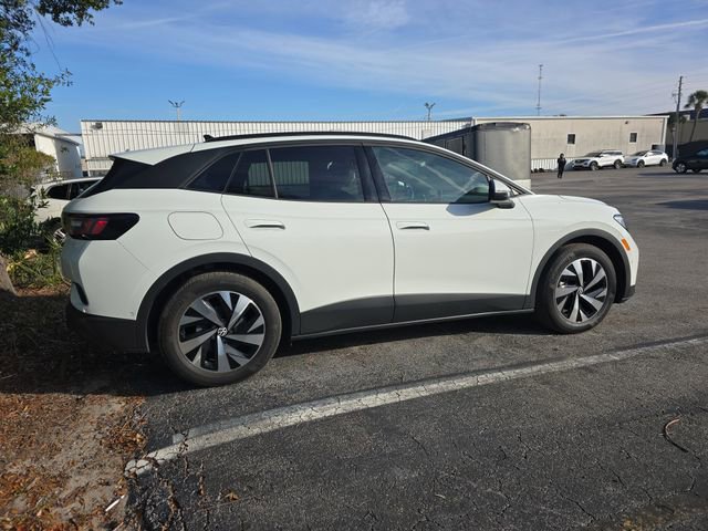 Used 2024 Volkswagen ID.4 2WD image 2