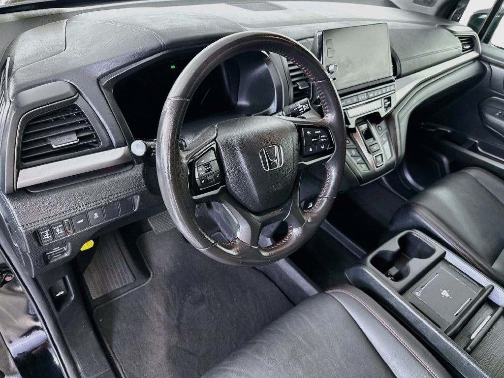 Used 2025 Honda Odyssey Sport-L image 30