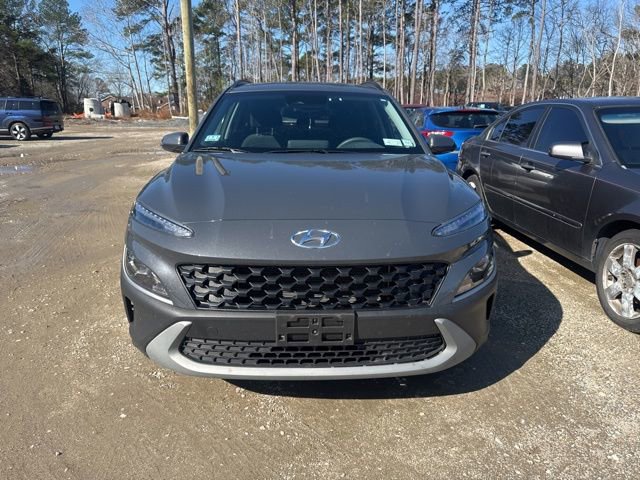 Used 2023 Hyundai Kona SEL w/ Cargo Package image 3