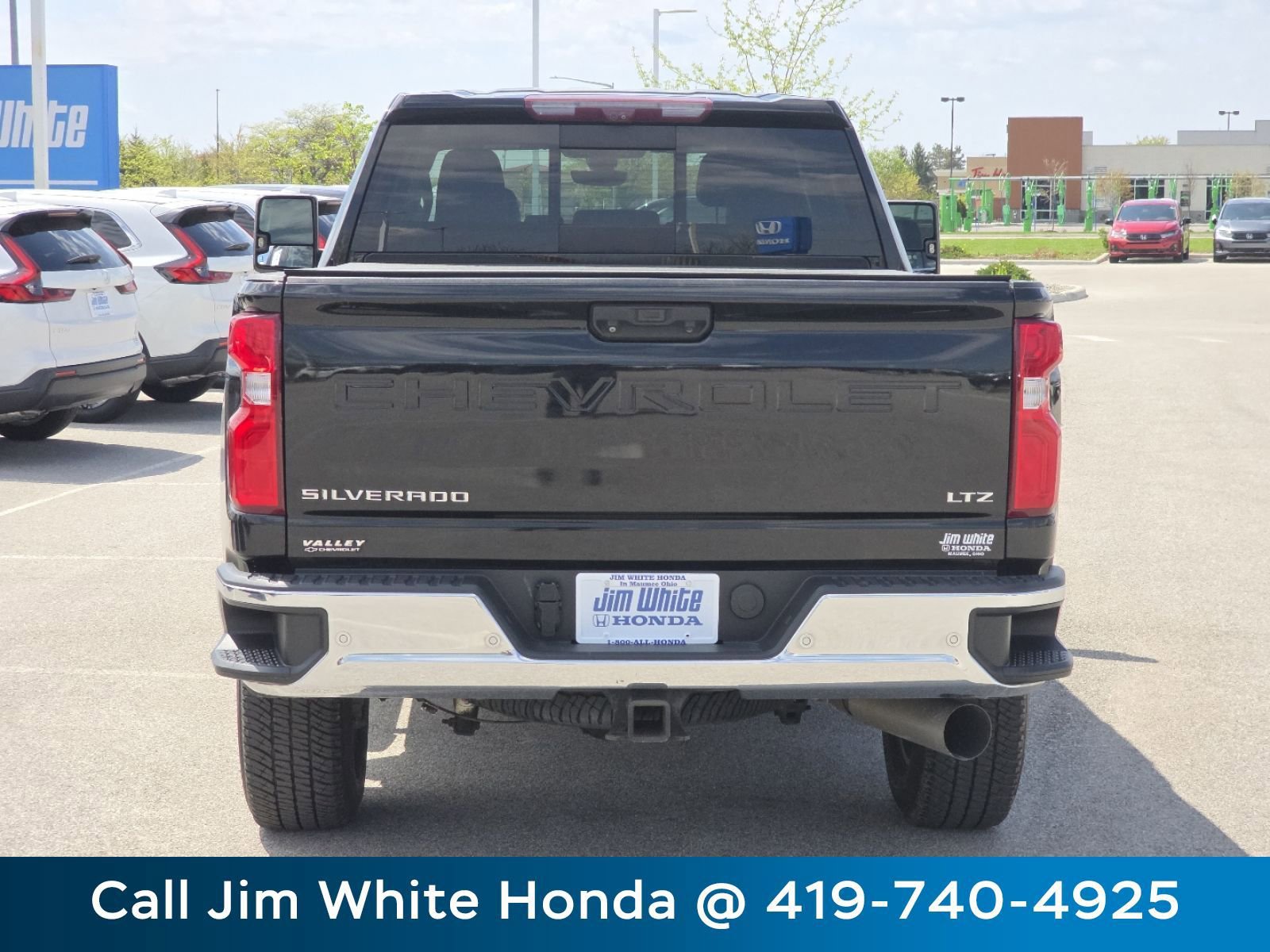 Used 2020 Chevrolet Silverado 2500 LTZ w/ LTZ Plus Package AWD/4WD image 17