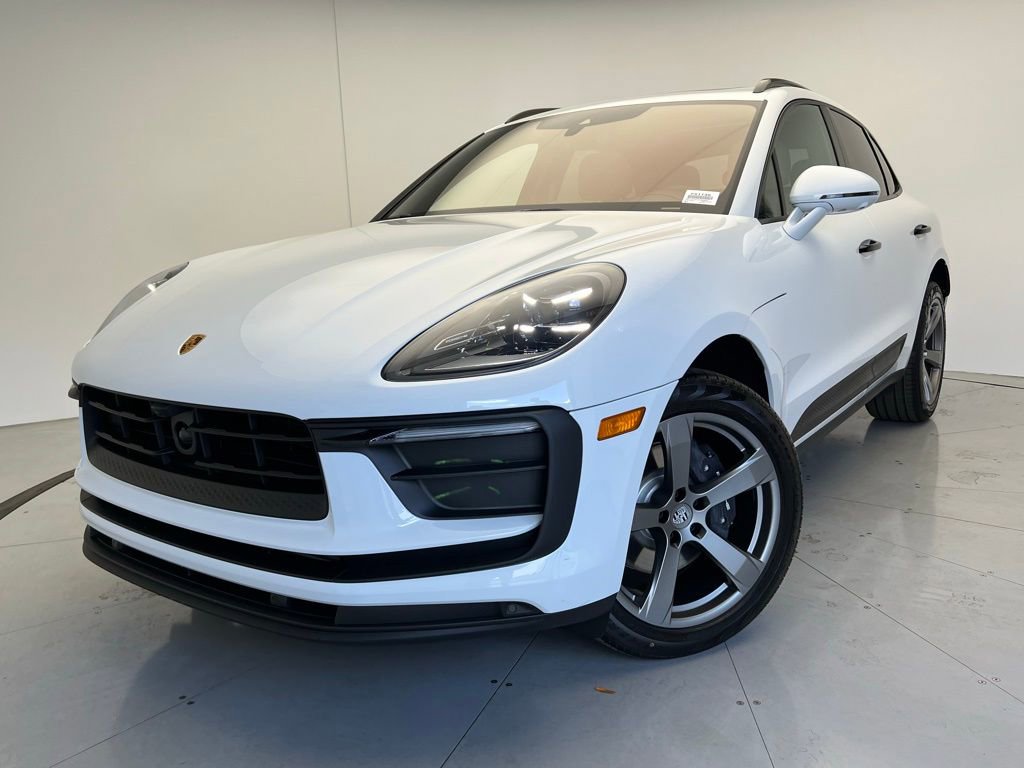 Used 2025 Porsche Macan video 1