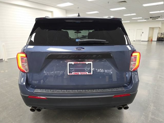Used 2021 Ford Explorer XLT AWD/4WD image 4
