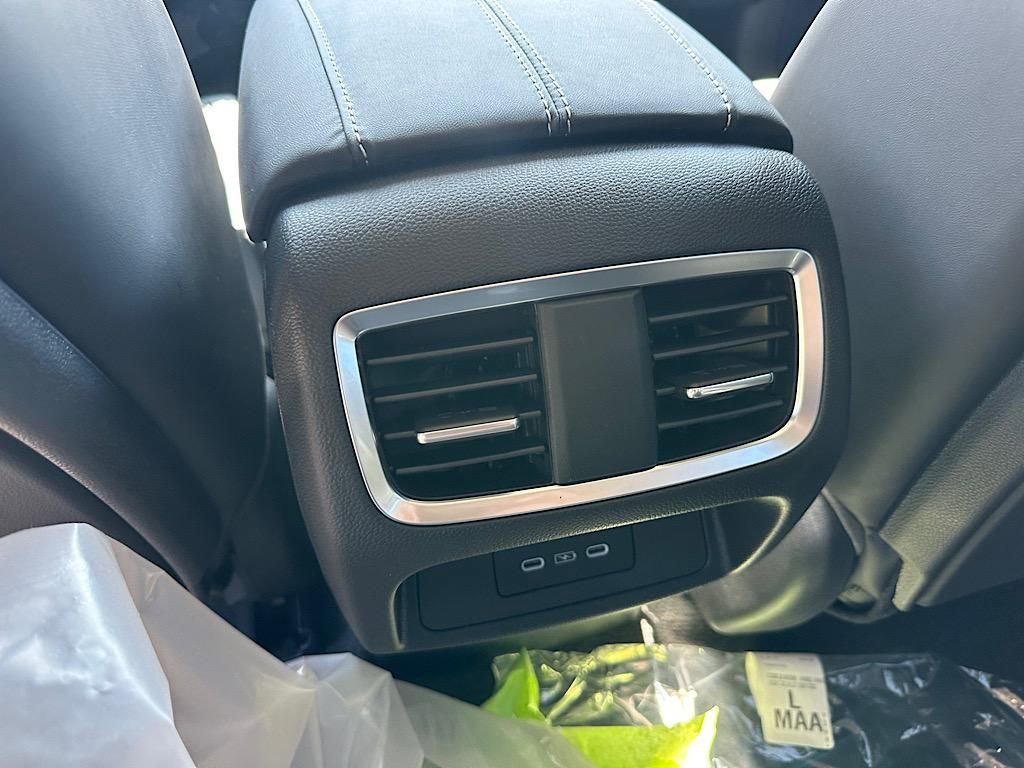 New 2025 Acura RDX w/ Technology Package image 14