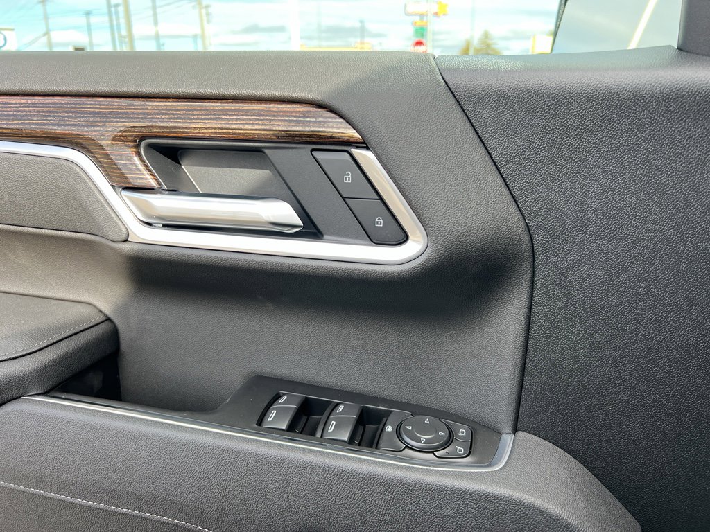 New 2026 GMC Sierra 1500 Elevation w/ Elevation Premium Package image 19