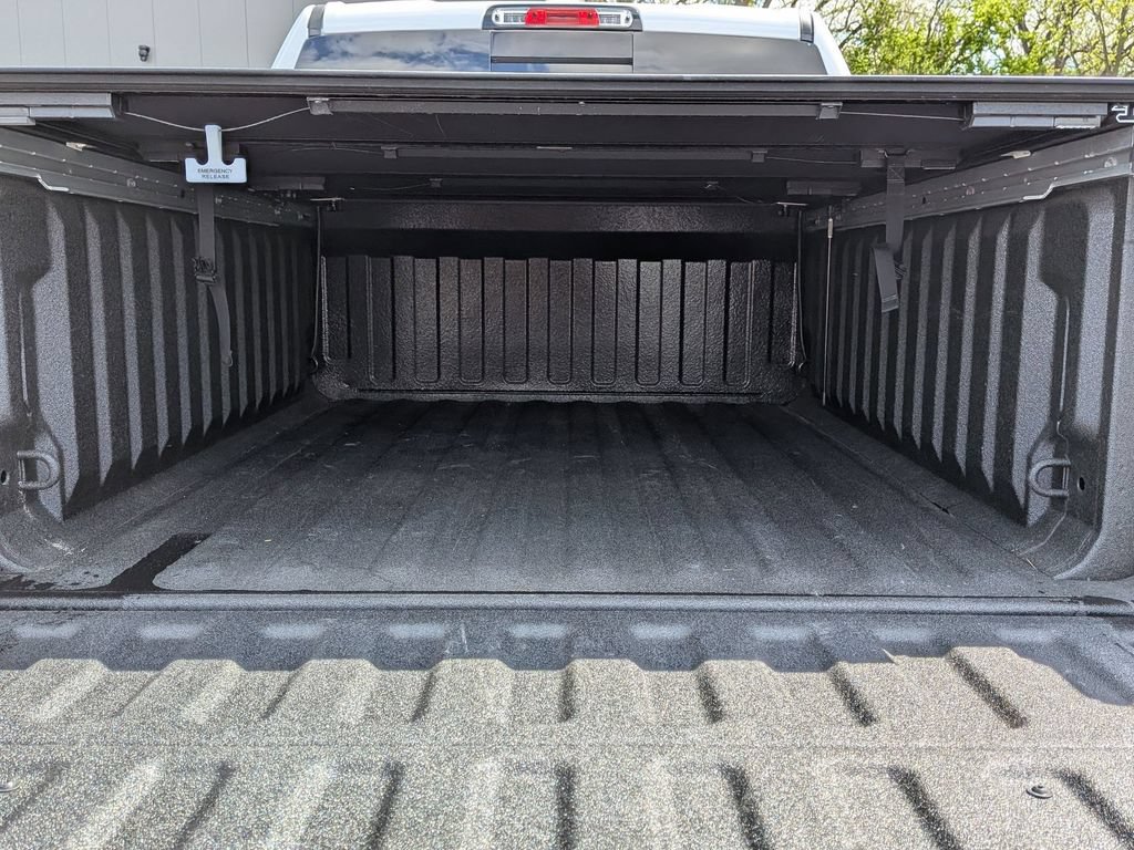 Used 2023 RAM 1500 Laramie AWD/4WD image 25