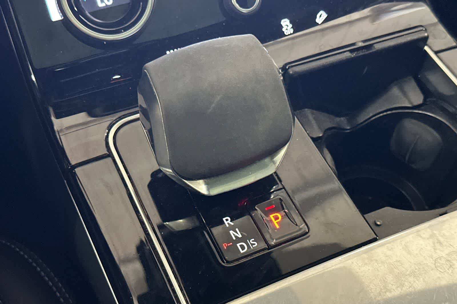 Used 2021 Land Rover Range Rover Velar R-Dynamic S AWD/4WD image 24