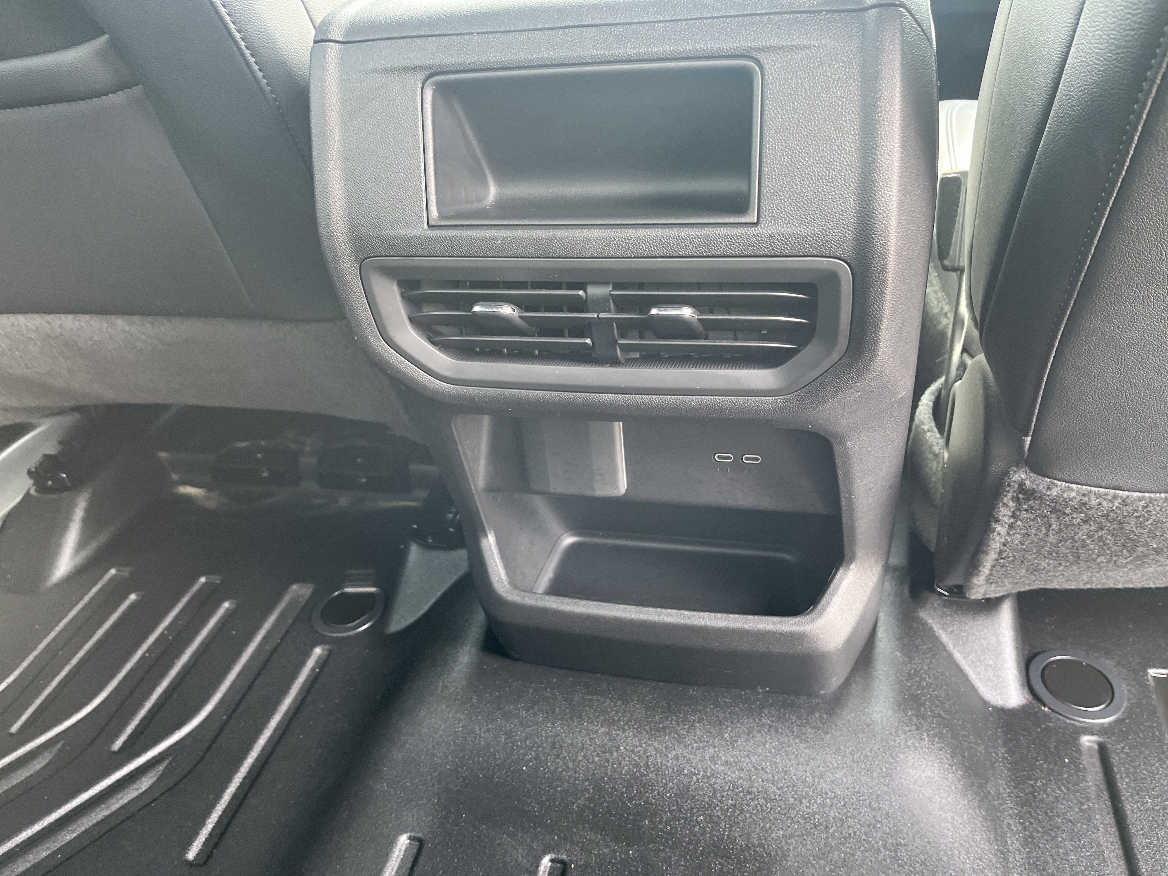 Used 2025 Chevrolet Silverado EV W/T AWD/4WD image 15