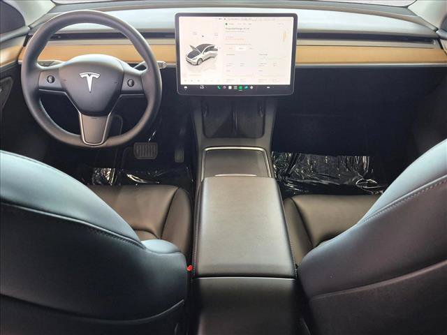 Used 2023 Tesla Model Y Long Range AWD/4WD image 17