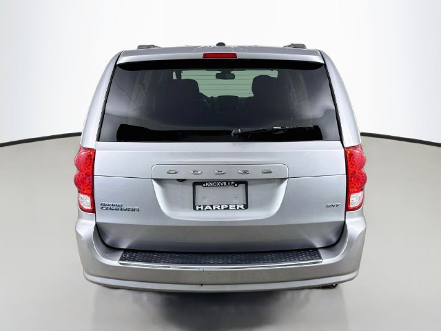 Used 2020 Dodge Grand Caravan SXT FWD image 3