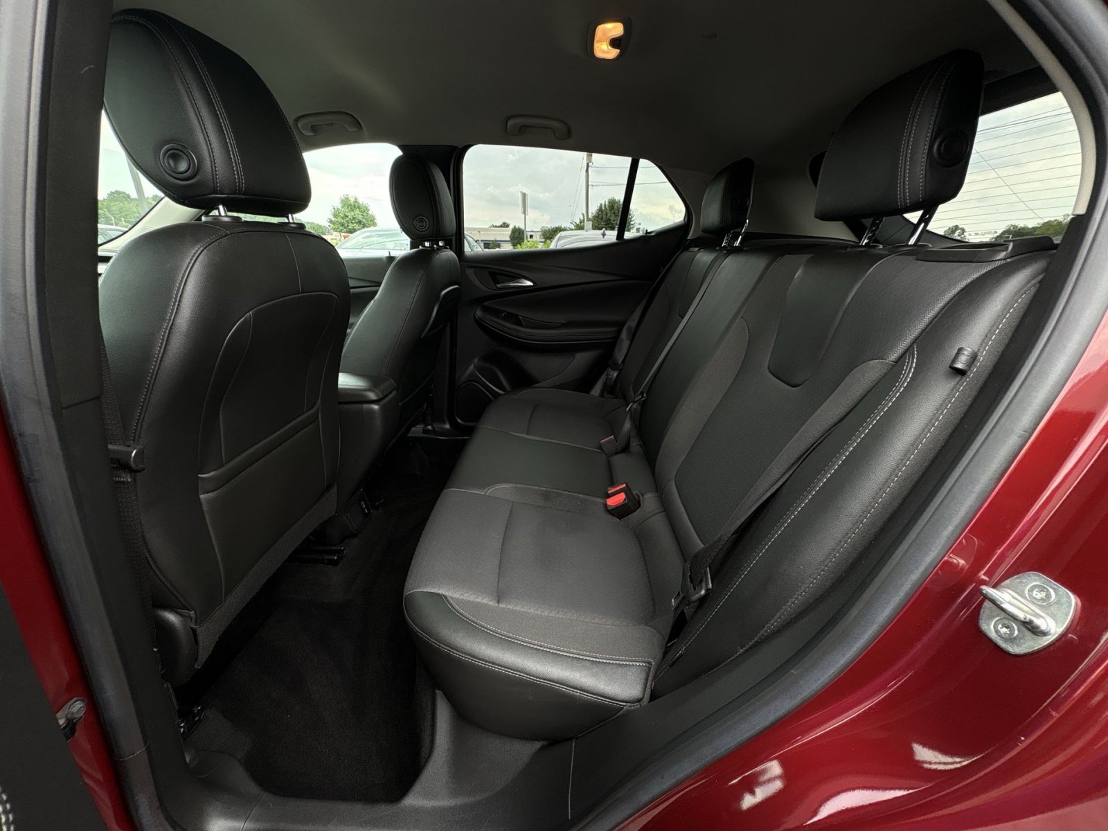 Used 2023 Buick Encore GX Preferred w/ Cold Weather Comfort Package FWD image 24