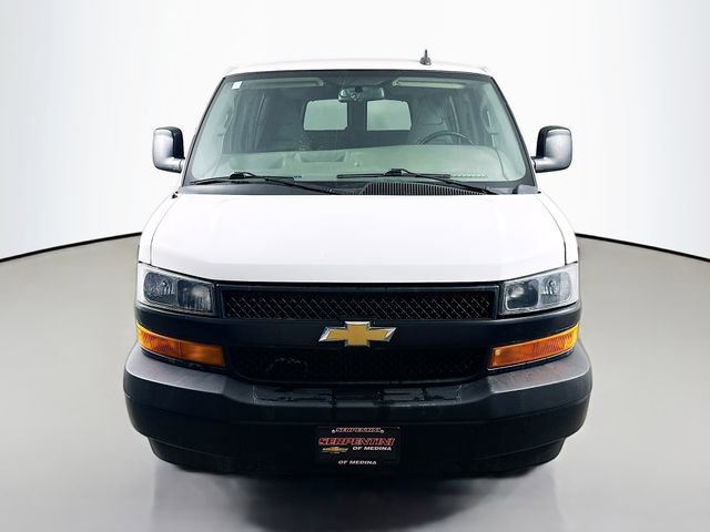 Used 2022 Chevrolet Express 3500 LS image 4