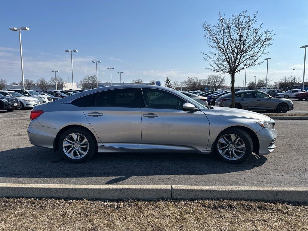 Used 2018 Honda Accord LX image 10