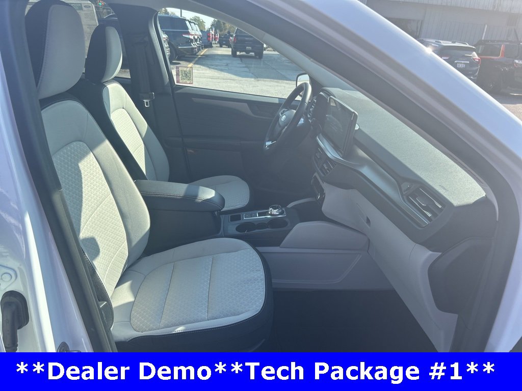 New 2025 Ford Escape Active w/ Tech Pack #1 image 19