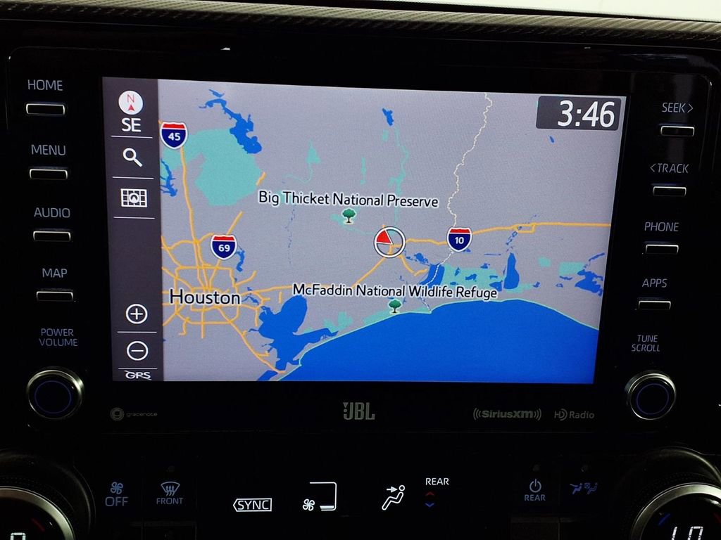 Used 2021 Toyota Highlander XSE image 15