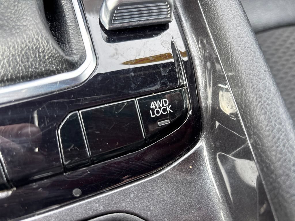 Used 2024 Jeep Compass Latitude AWD/4WD image 30