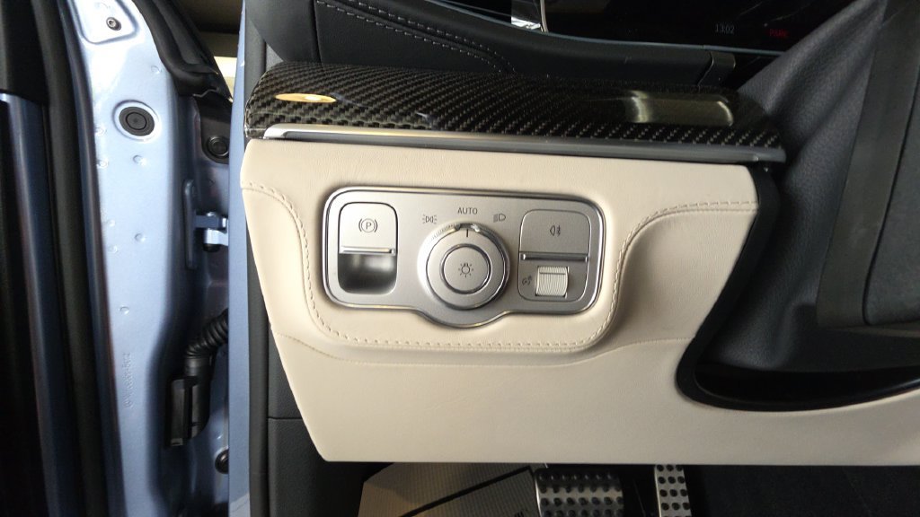 New 2026 Mercedes-Benz GLE 53 AMG 4MATIC Coupe image 12