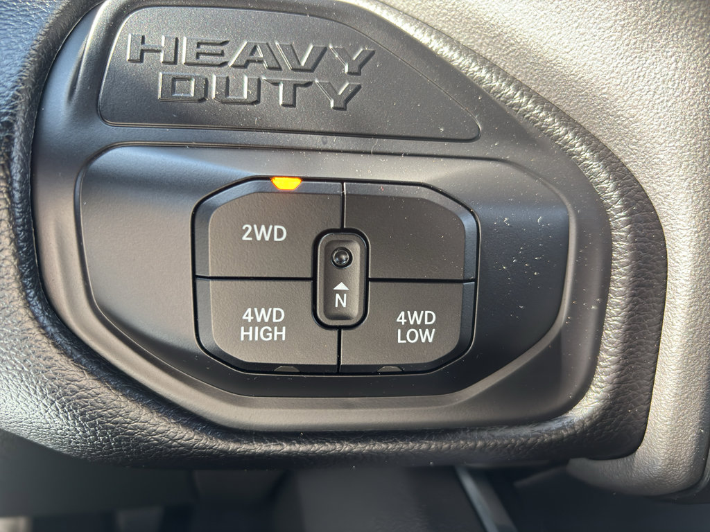 Used 2025 RAM 3500 Laramie image 35