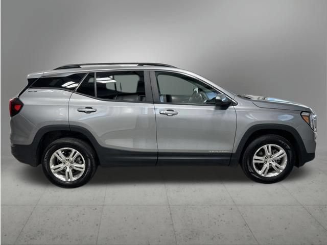 Used 2024 GMC Terrain SLE AWD/4WD image 6