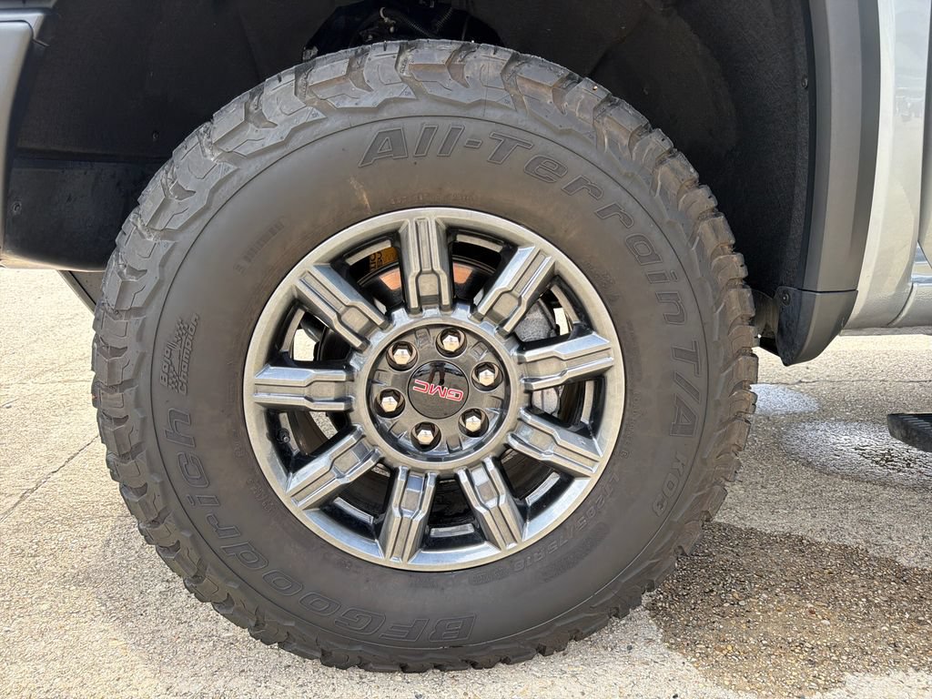 Certified 2025 GMC Sierra 1500 AT4X AWD/4WD image 29