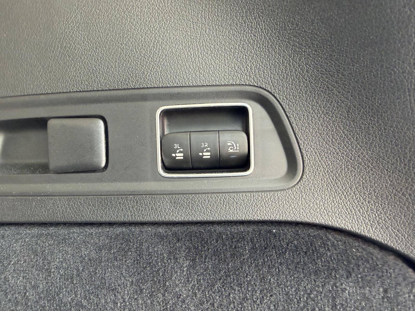 Certified 2021 Mercedes-Benz GLS 580 4MATIC image 26