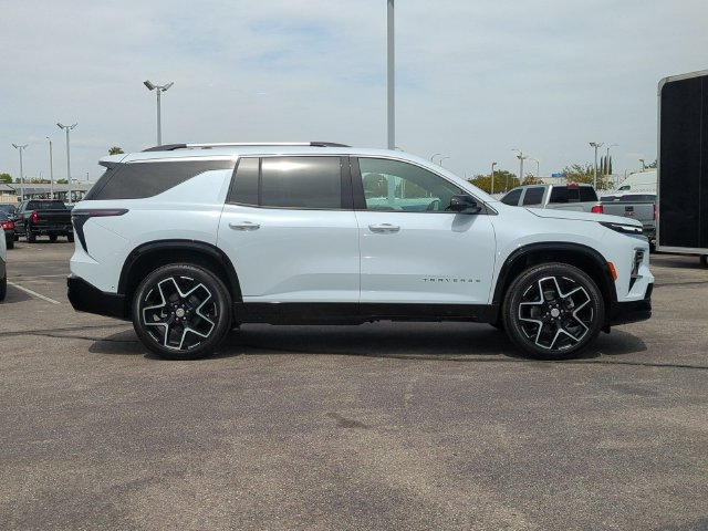 New 2026 Chevrolet Traverse High Country AWD/4WD image 9