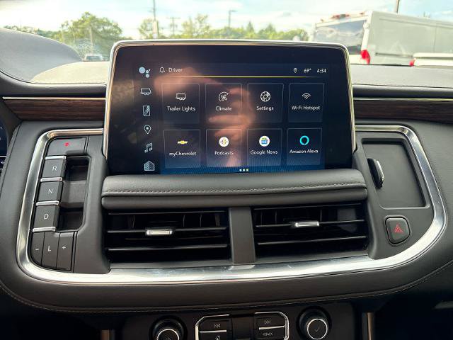 Used 2022 Chevrolet Suburban High Country AWD/4WD image 30