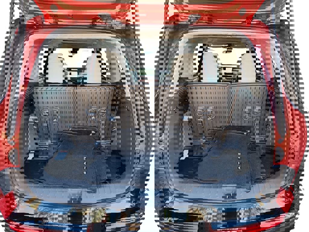 Used 2025 Hyundai Santa Fe Calligraphy image 26