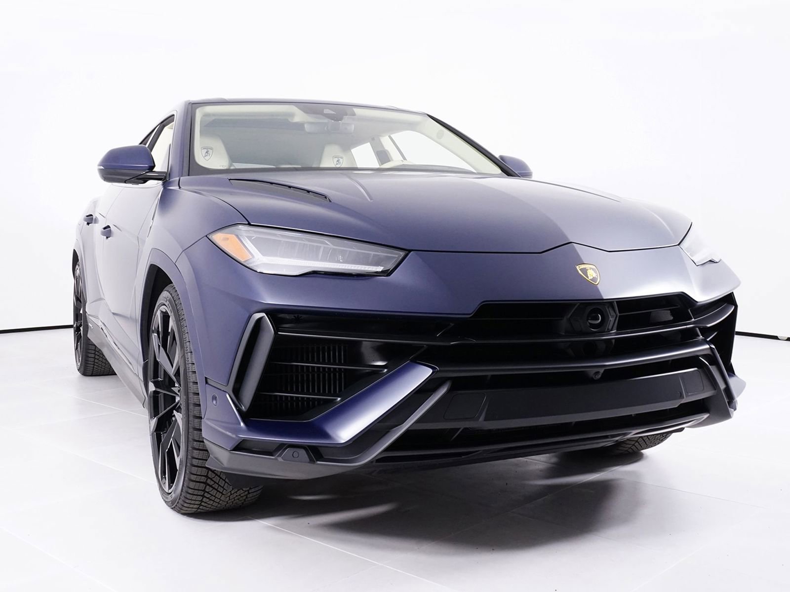 Used 2024 Lamborghini Urus S image 17