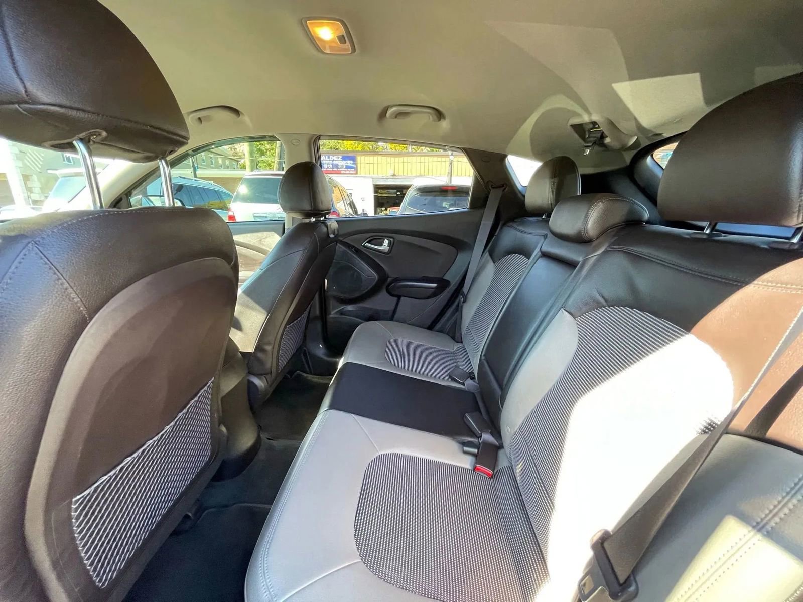 Used 2013 Hyundai Tucson GLS image 53