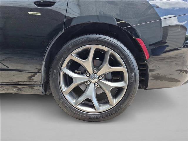 Used 2018 Dodge Charger R/T RWD image 23