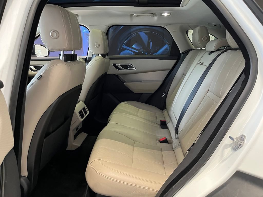 Certified 2020 Land Rover Range Rover Velar R-Dynamic S AWD/4WD image 17