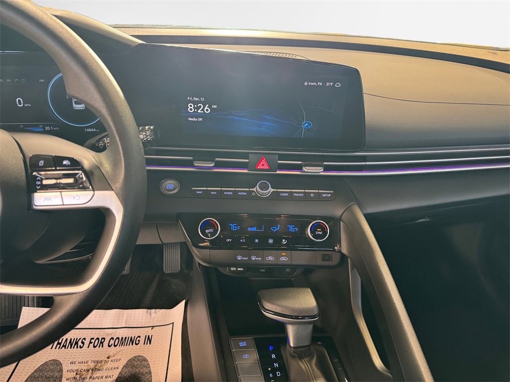 Used 2024 Hyundai Elantra SEL image 22