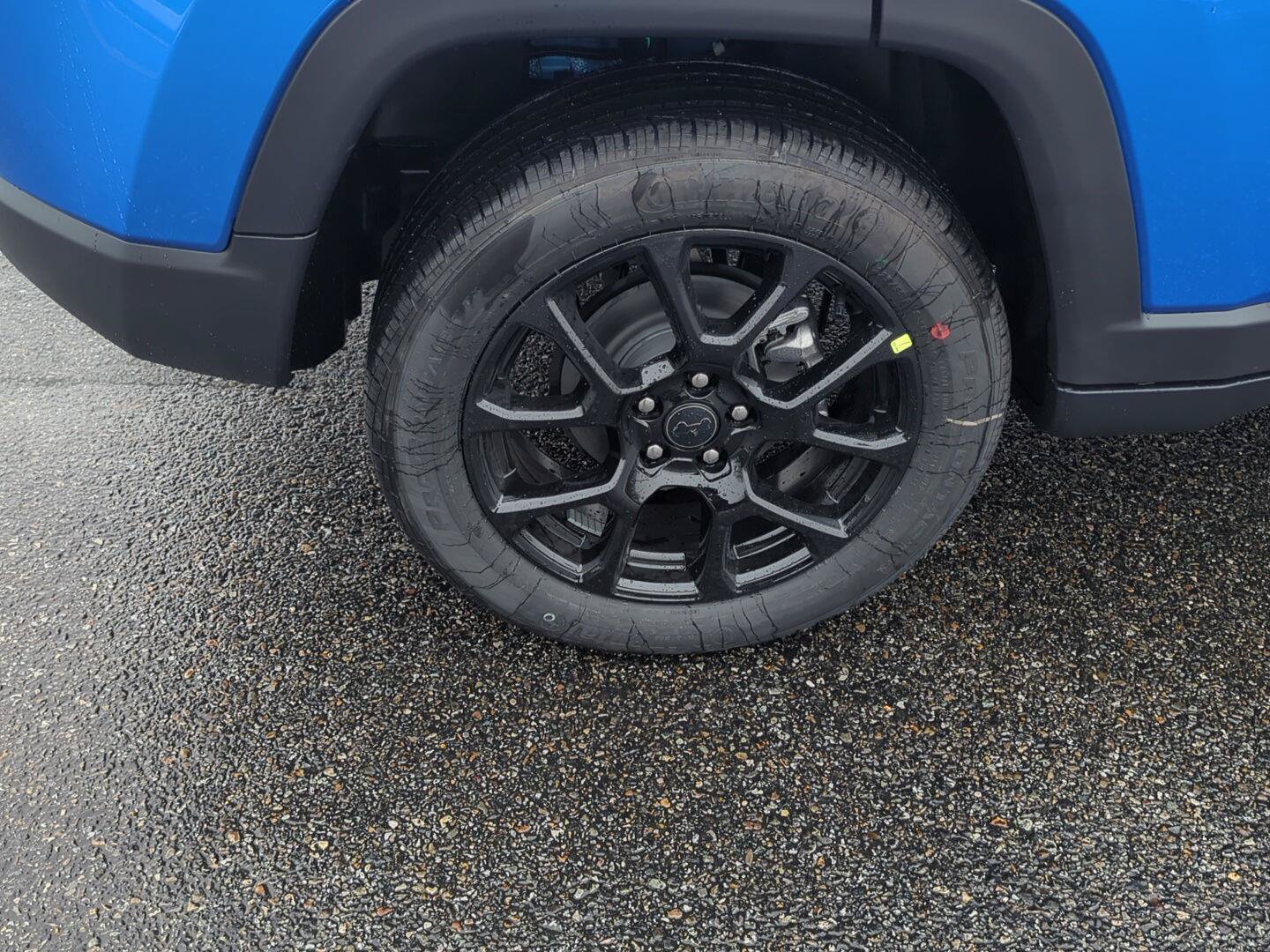 New 2026 Jeep Compass Latitude AWD/4WD image 7