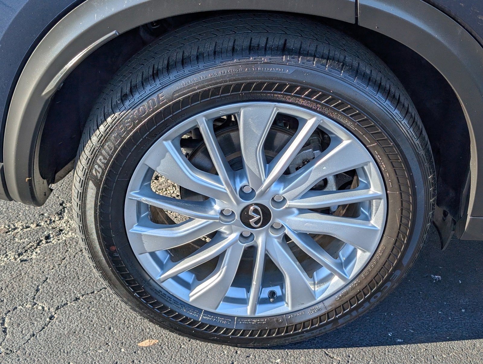 Used 2024 INFINITI QX50 Luxe image 30