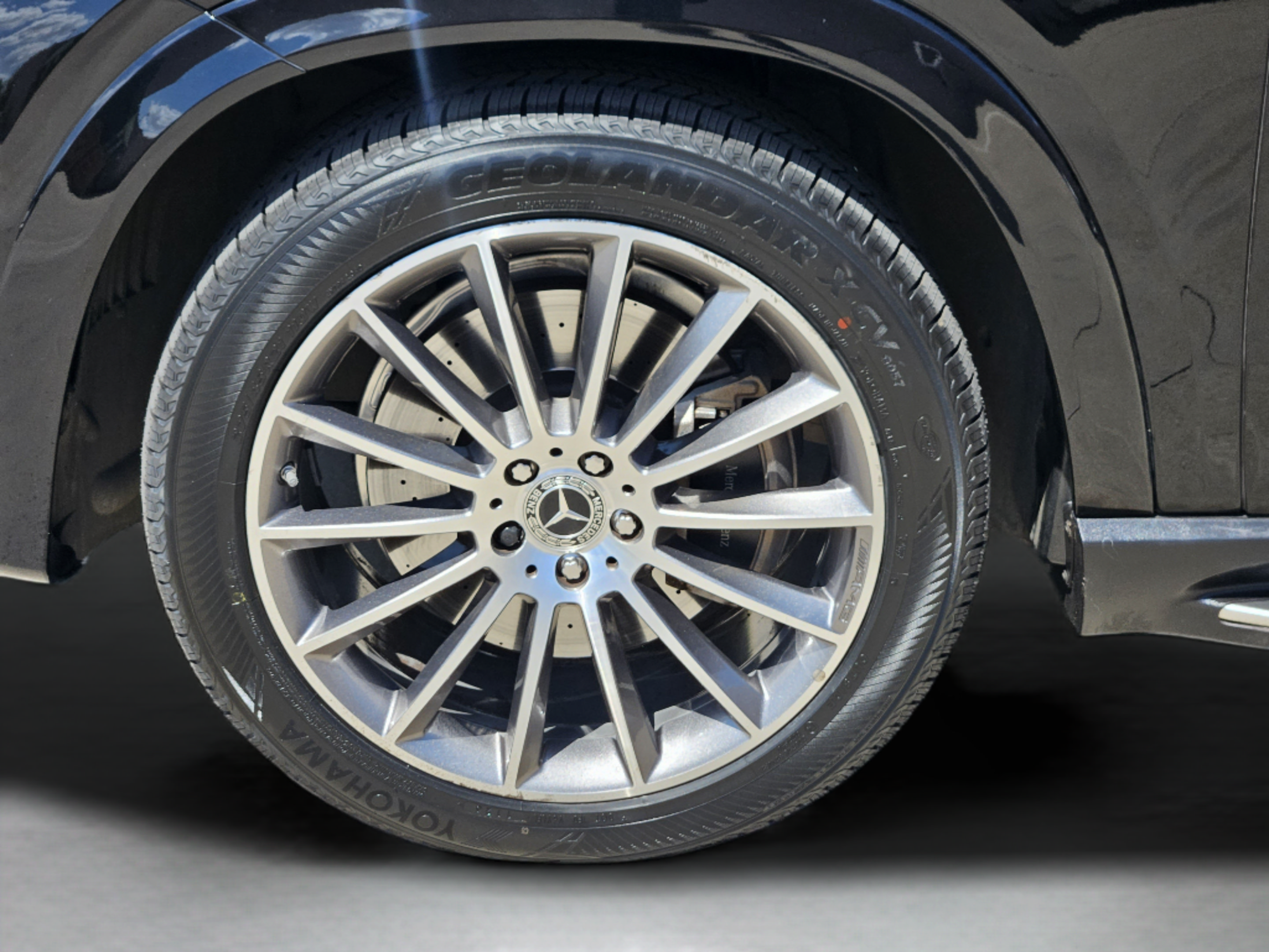 Certified 2024 Mercedes-Benz GLE 450 4MATIC image 31