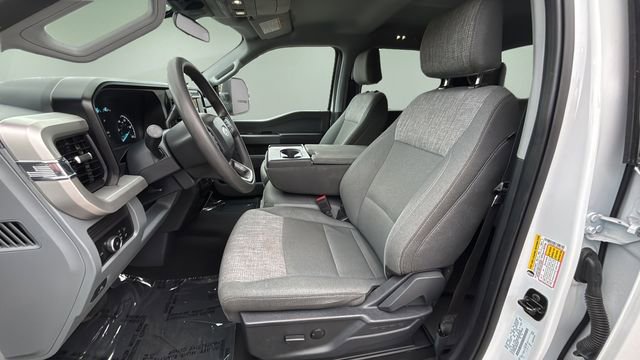 Used 2025 Ford F250 XLT image 18
