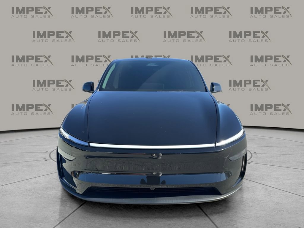 Used 2026 Tesla Model Y Long Range RWD image 8
