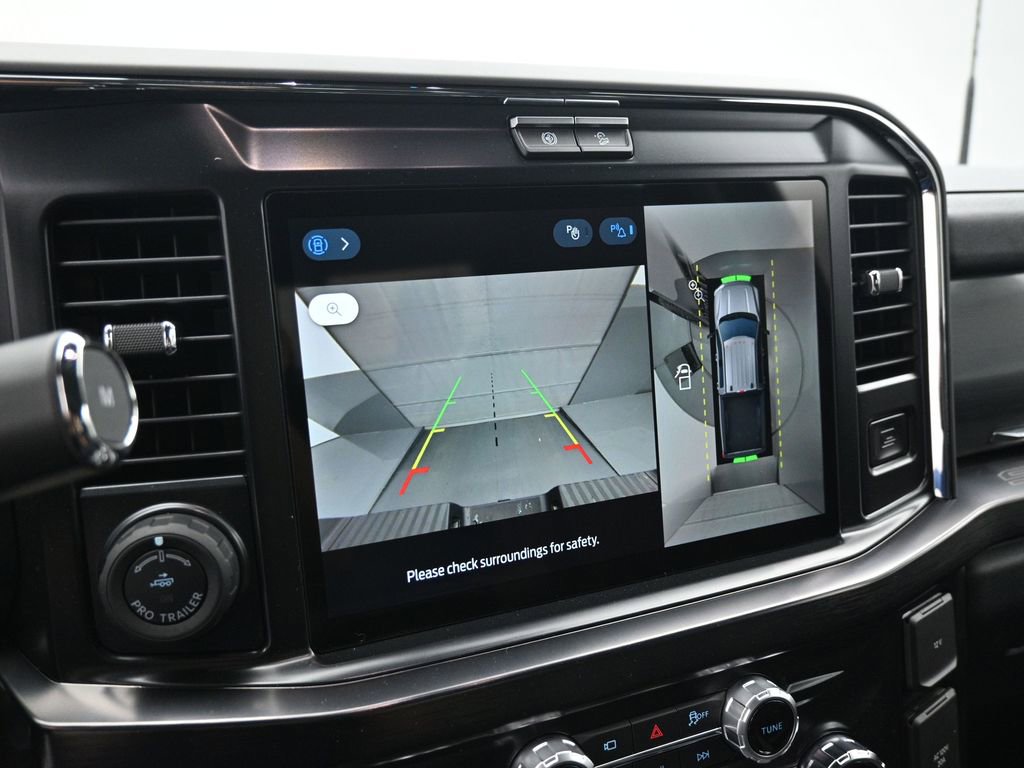 New 2026 Ford F250 Lariat w/ Black Appearance Package image 15