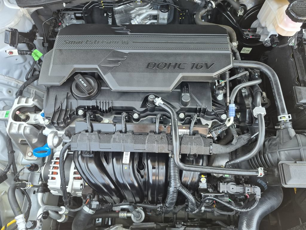 Used 2025 Hyundai Kona SE AWD/4WD image 17