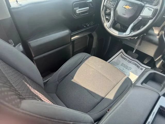 Used 2019 Chevrolet Silverado 1500 Custom w/ Custom Convenience Package AWD/4WD image 22