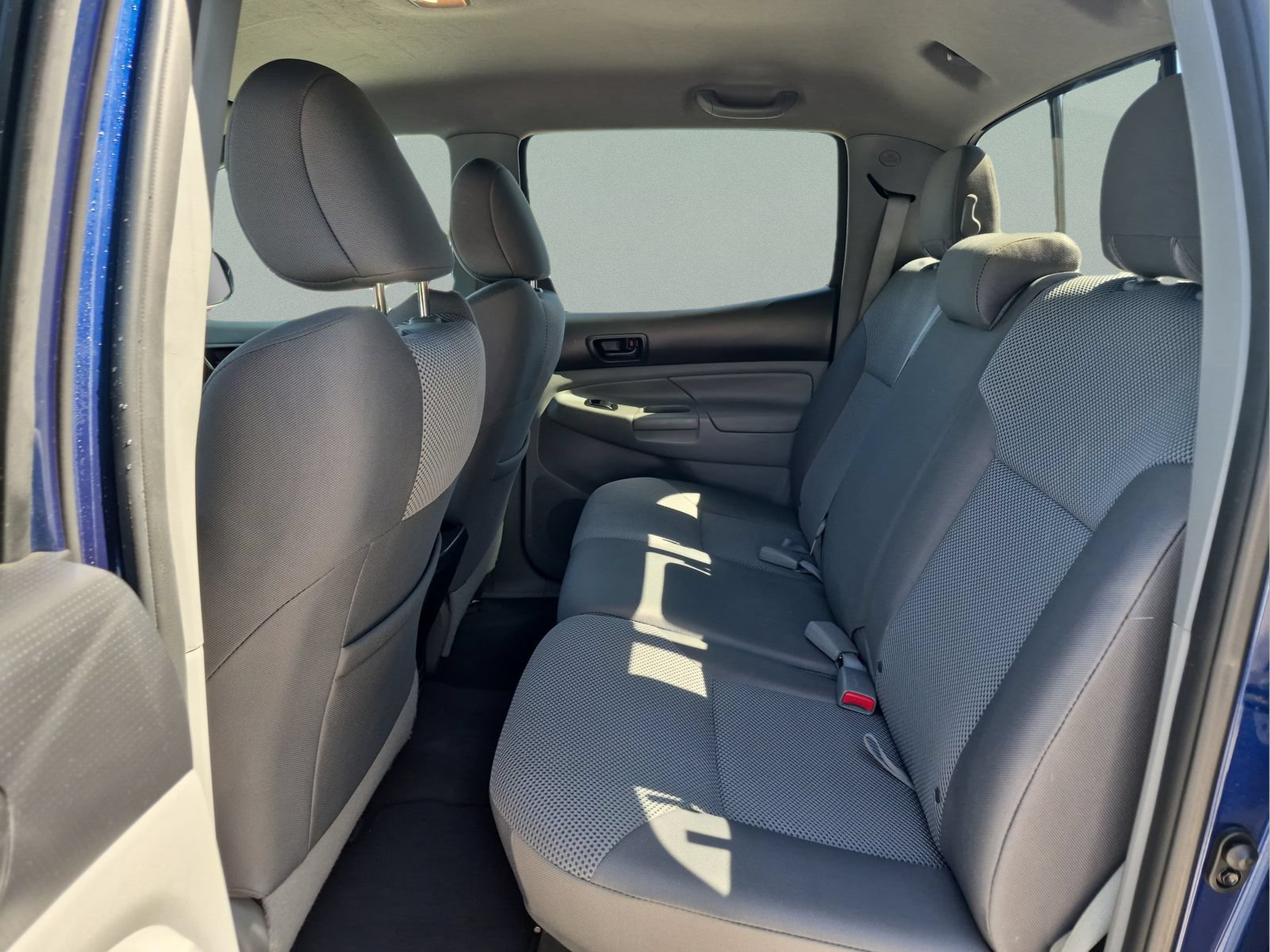 Used 2015 Toyota Tacoma PreRunner RWD image 17