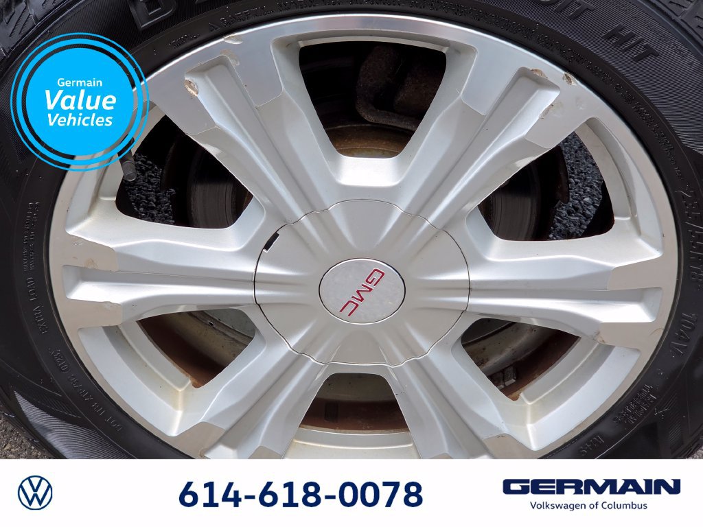 Used 2017 GMC Terrain SLE w/ Chrome Edition FWD image 13