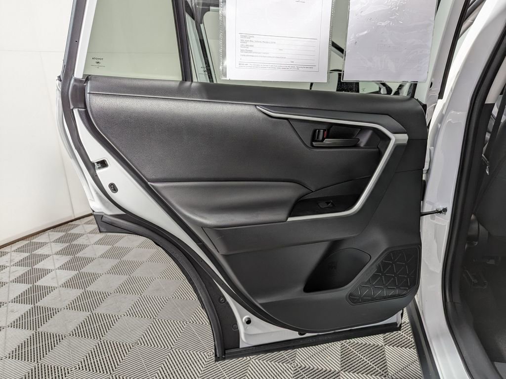 Used 2025 Toyota RAV4 LE image 38