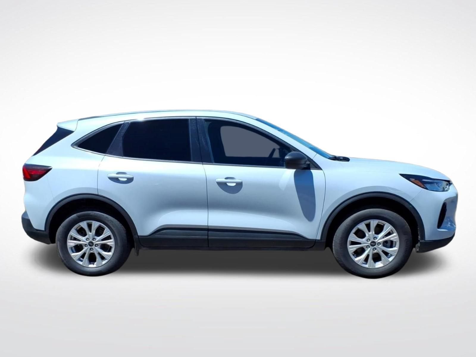 Used 2025 Ford Escape Active AWD/4WD image 7